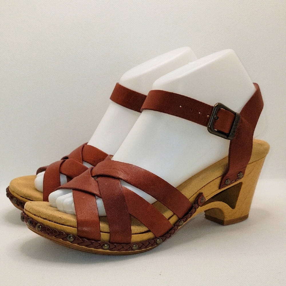 Dansko cognac brown braided sandles size 39.